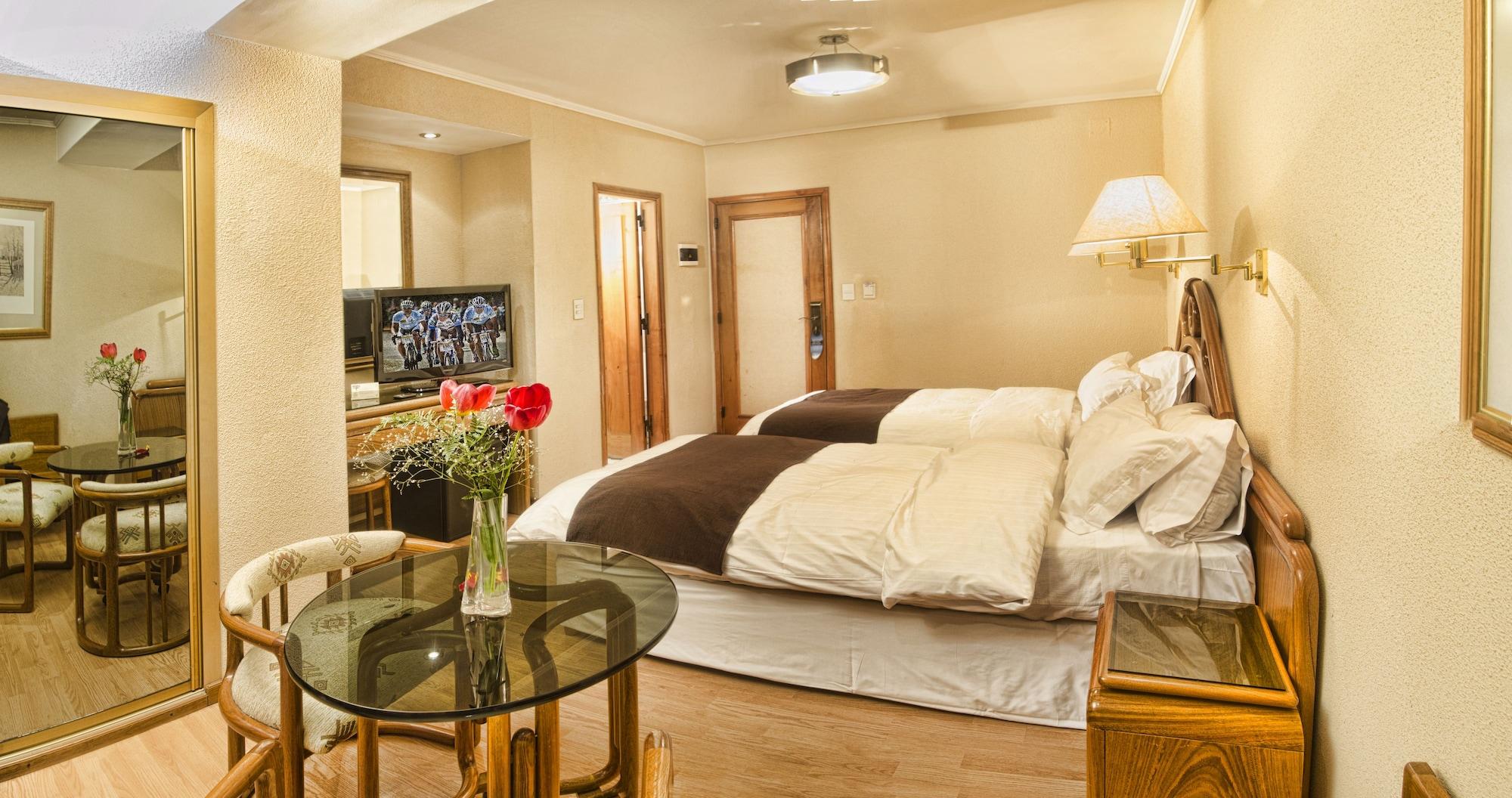 Hotel Cristal 산카를로스데바릴로체 외부 사진
